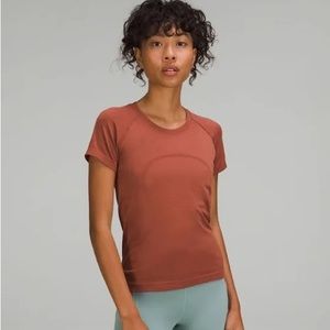 Lululemon Swiftly Tech Short Sleeve 2.0 - Race Length (Ancient Copper Size 6)